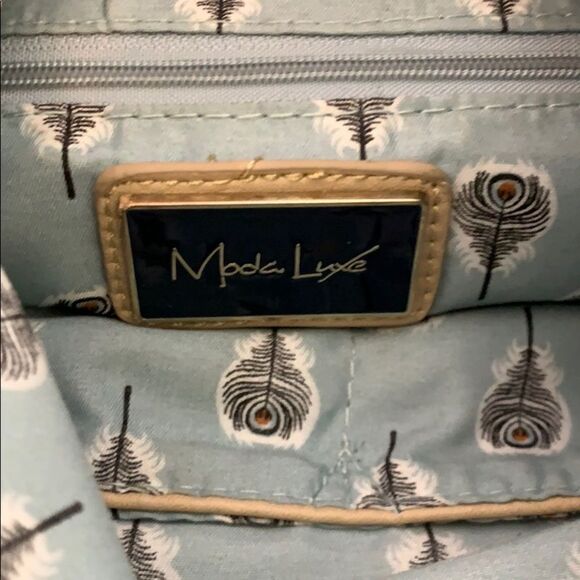 Moda Luxe Leather Fringe Foldover Crossbody Bag - Picture 3 of 7